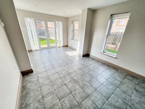 Sitting room/dining room- click for photo gallery